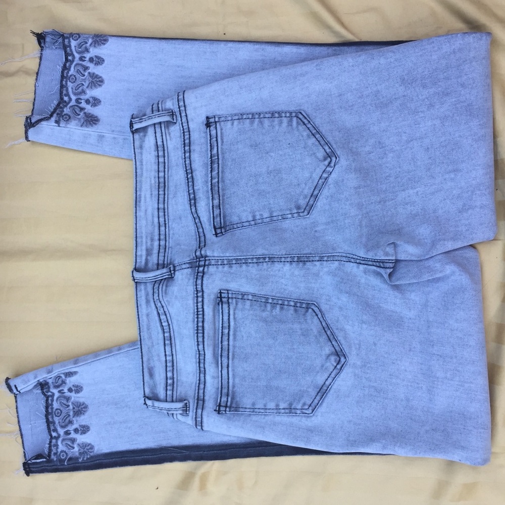 Boom Boom Ankle Jeans